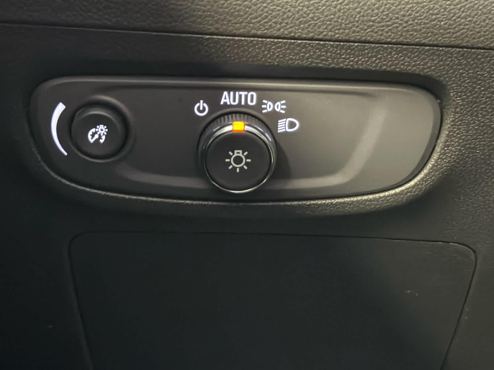 2026 Buick Encore GX Sport Touring - Photo 40