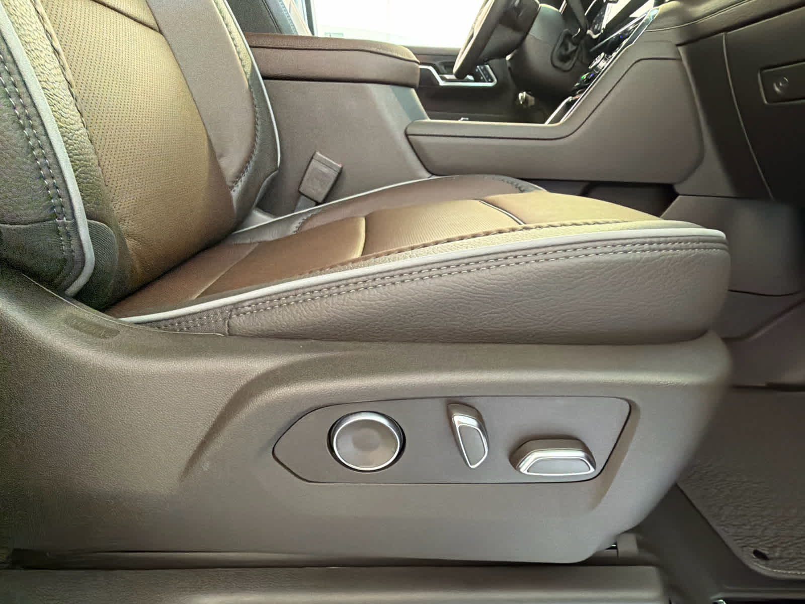 2026 GMC Sierra 2500HD Denali - Photo 31