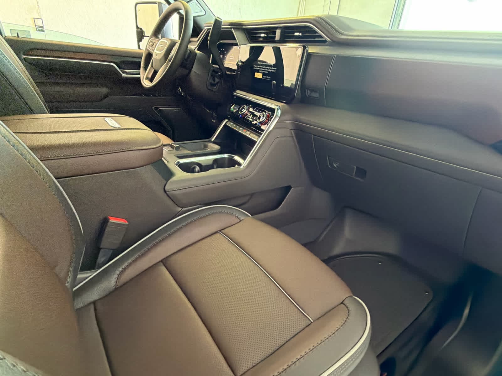 2026 GMC Sierra 2500HD Denali - Photo 29