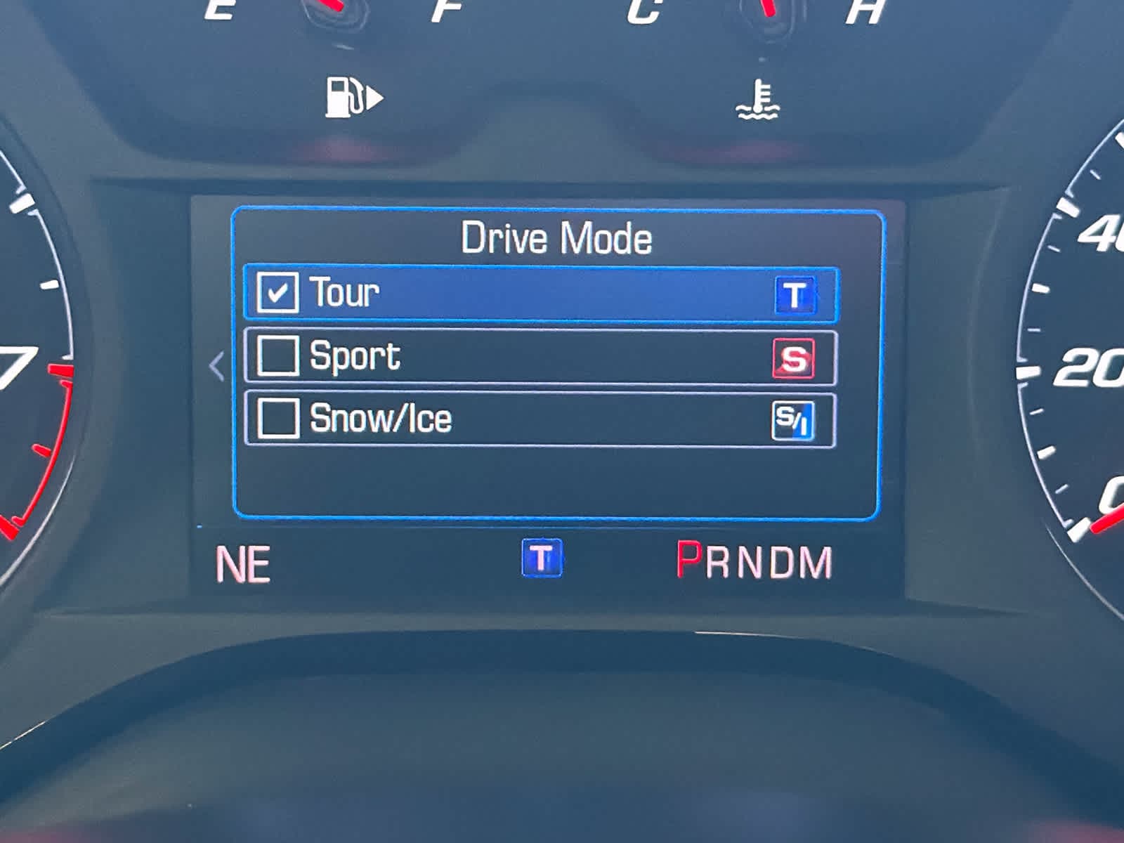 2023 Chevrolet Camaro 2LT - Photo 44