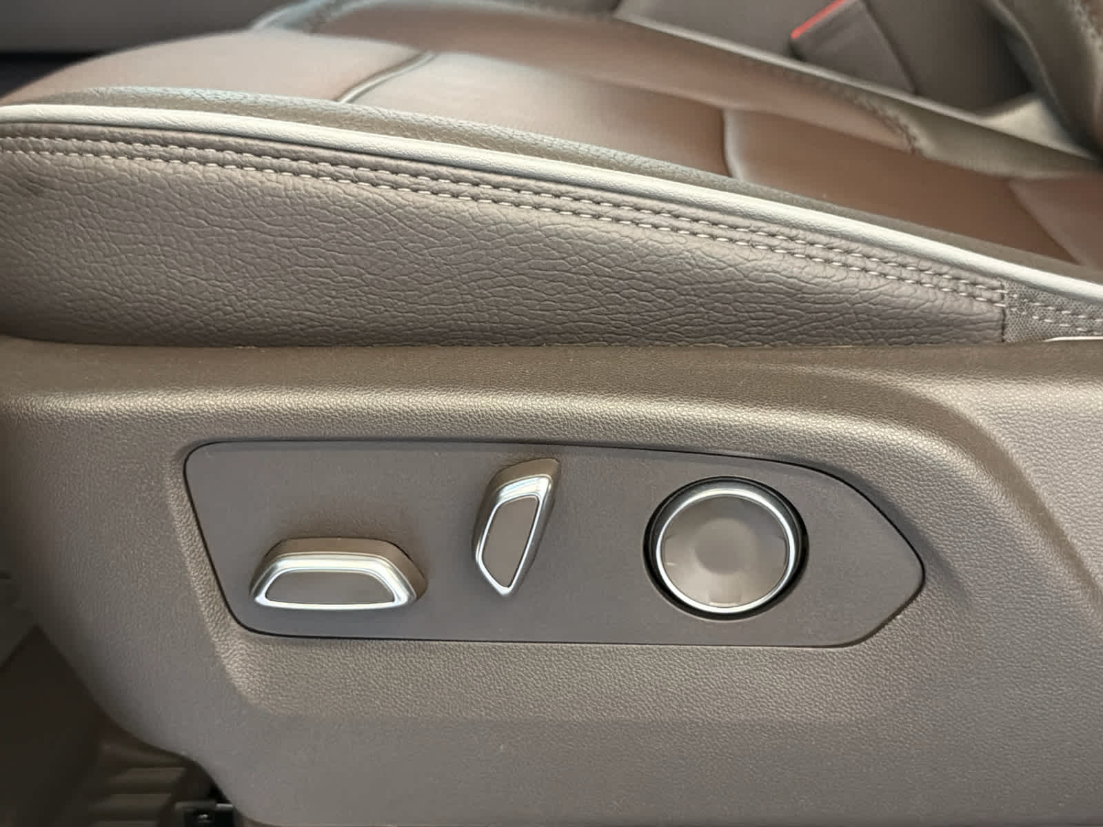 2026 GMC Sierra 2500HD Denali - Photo 20