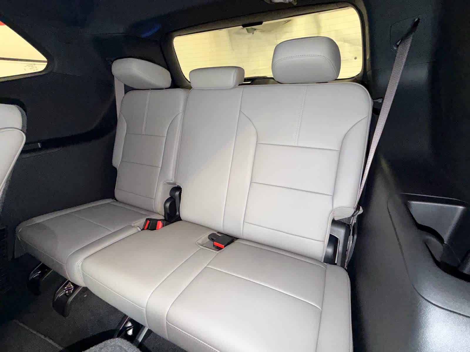 2027 GMC Acadia Elevation - Photo 23