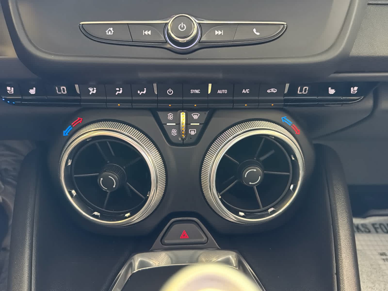 2023 Chevrolet Camaro 2LT - Photo 35
