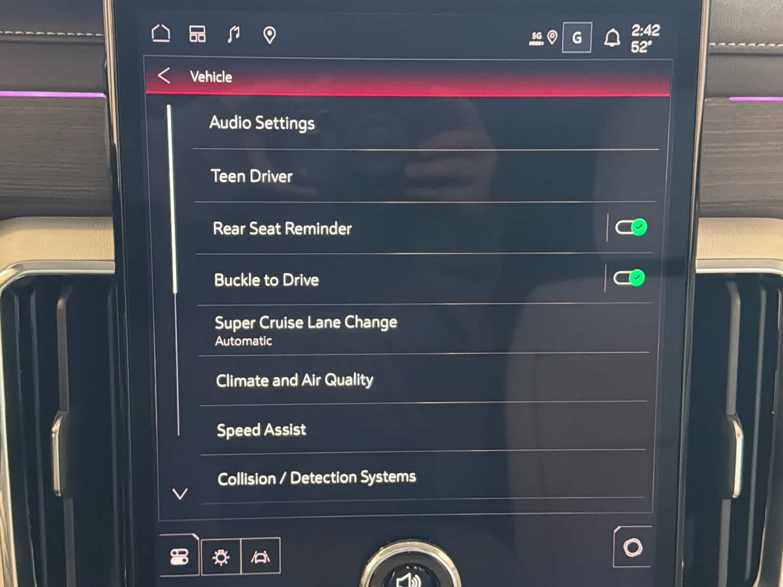 2026 GMC Acadia Denali - Photo 52