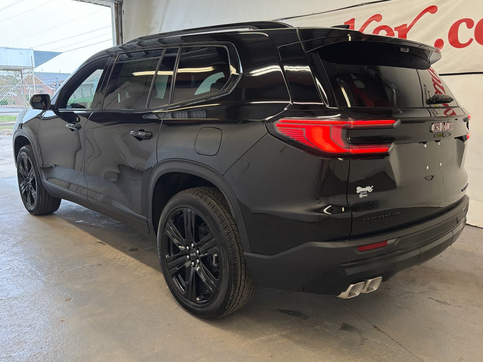2027 GMC Acadia Elevation - Photo 9