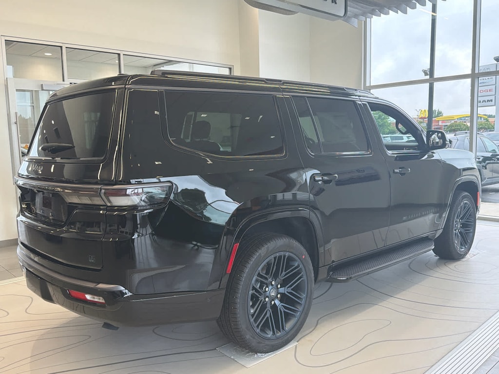 New 2026 Jeep Grand Wagoneer Base Sport Utility