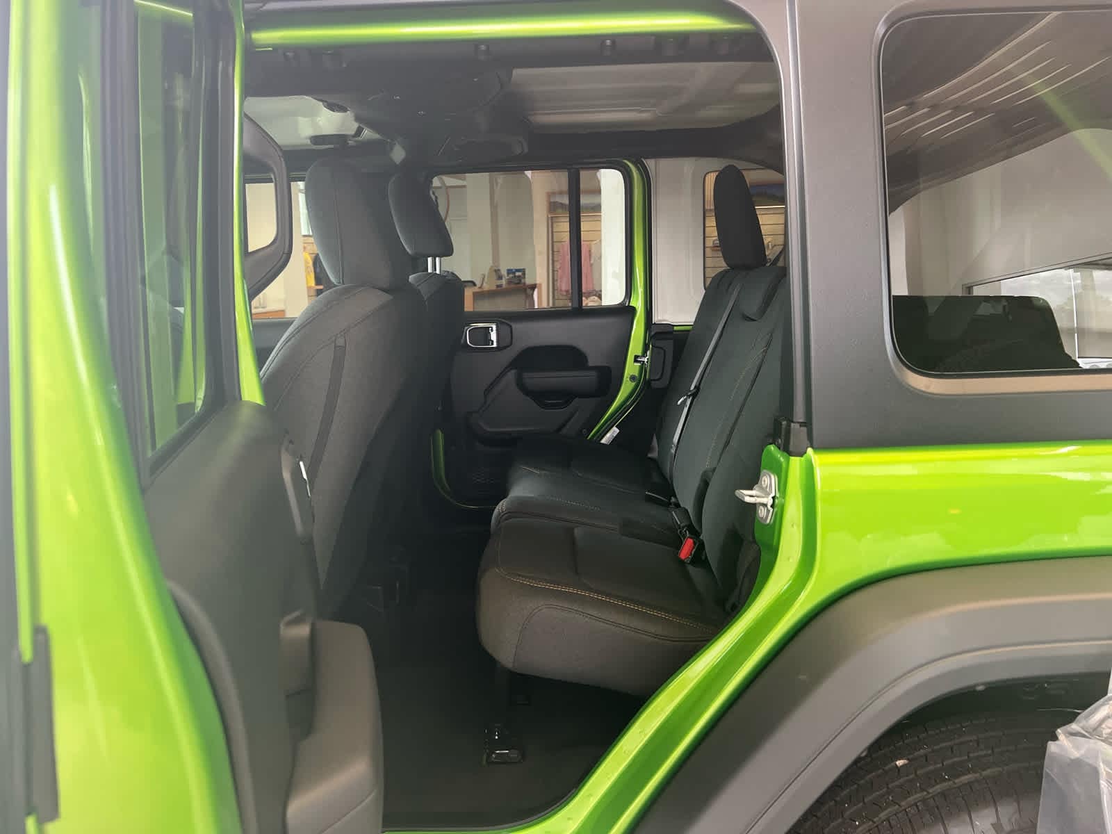 2025 Jeep Wrangler 4-Door Sport S - Photo 30