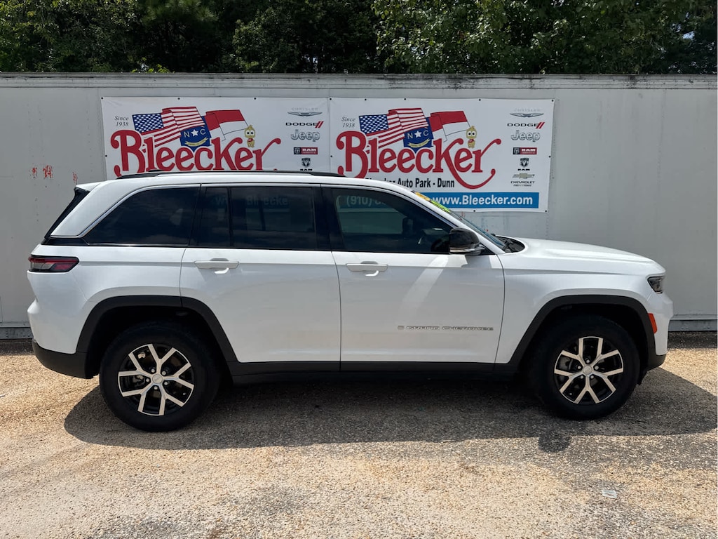 Used 2023 Jeep Grand Cherokee Limited SUV