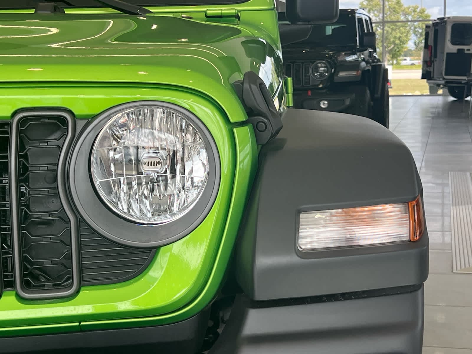 2025 Jeep Wrangler 4-Door Sport S - Photo 9