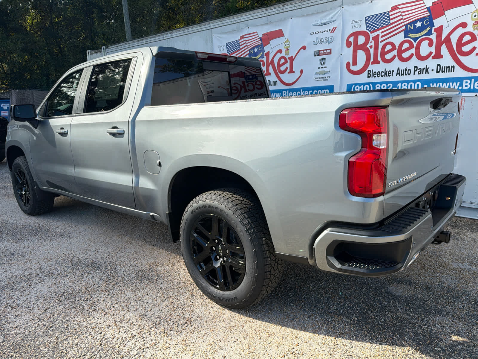 2026 Chevrolet Silverado 1500 RST - Photo 8