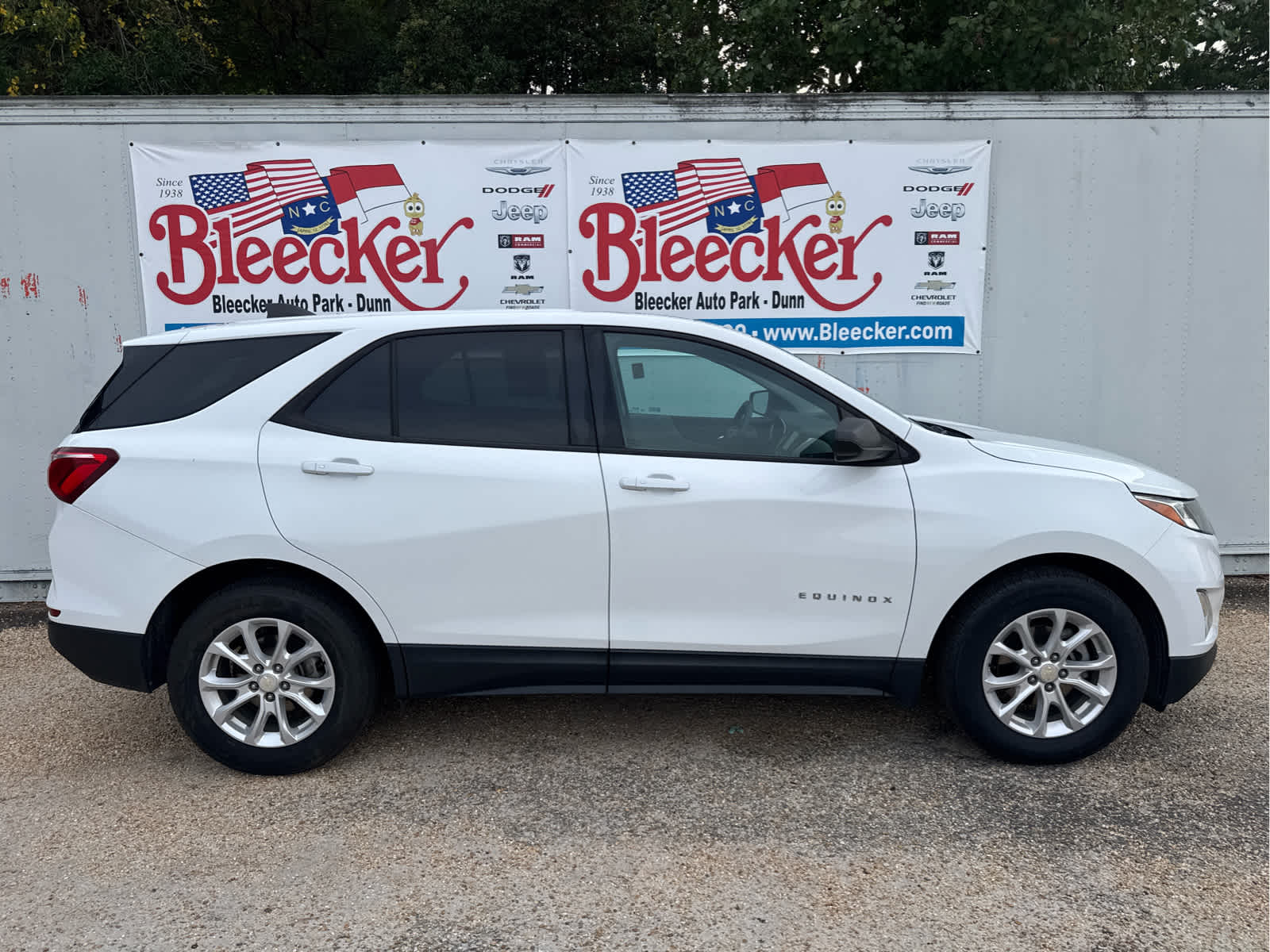 Used 2019 Chevrolet Equinox LS with VIN 3GNAXHEV6KS639974 for sale in Dunn, NC
