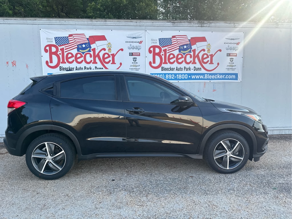 Used 2021 Honda HR-V EX AWD CVT