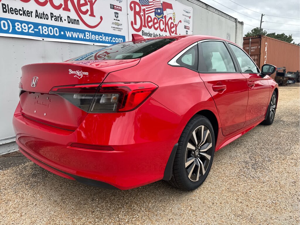Used 2024 Honda Civic EX CVT
