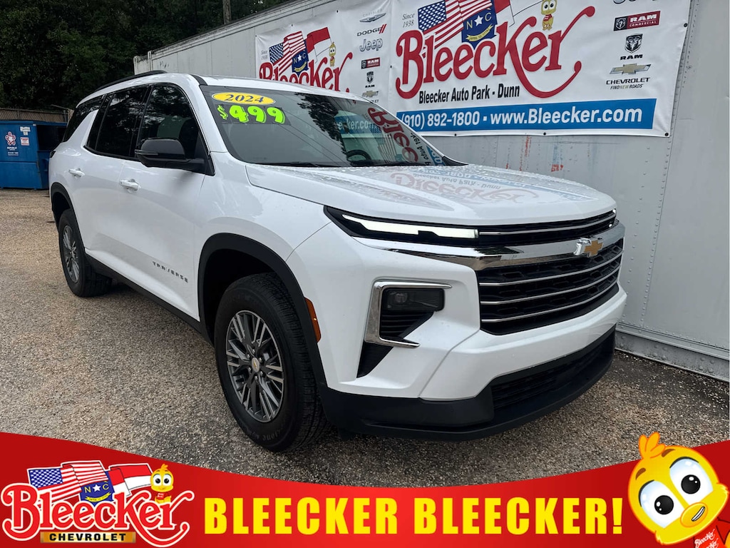 Used 2024 Chevrolet Traverse AWD LT SUV