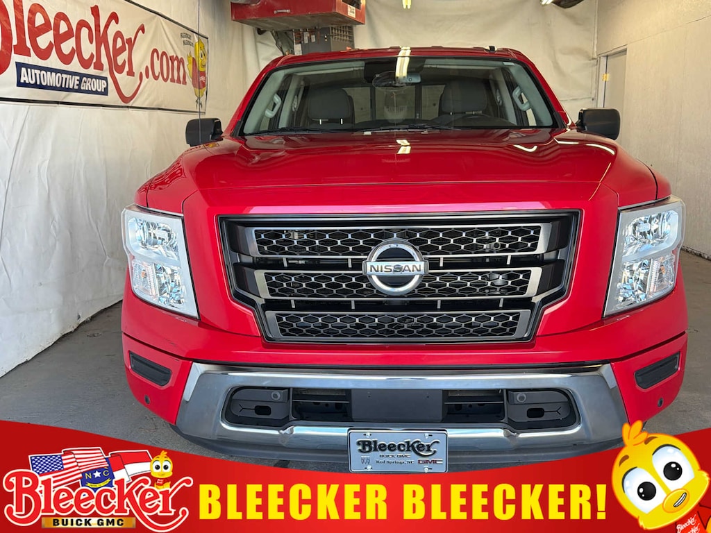 Used 2021 Nissan Titan SV Truck Crew Cab