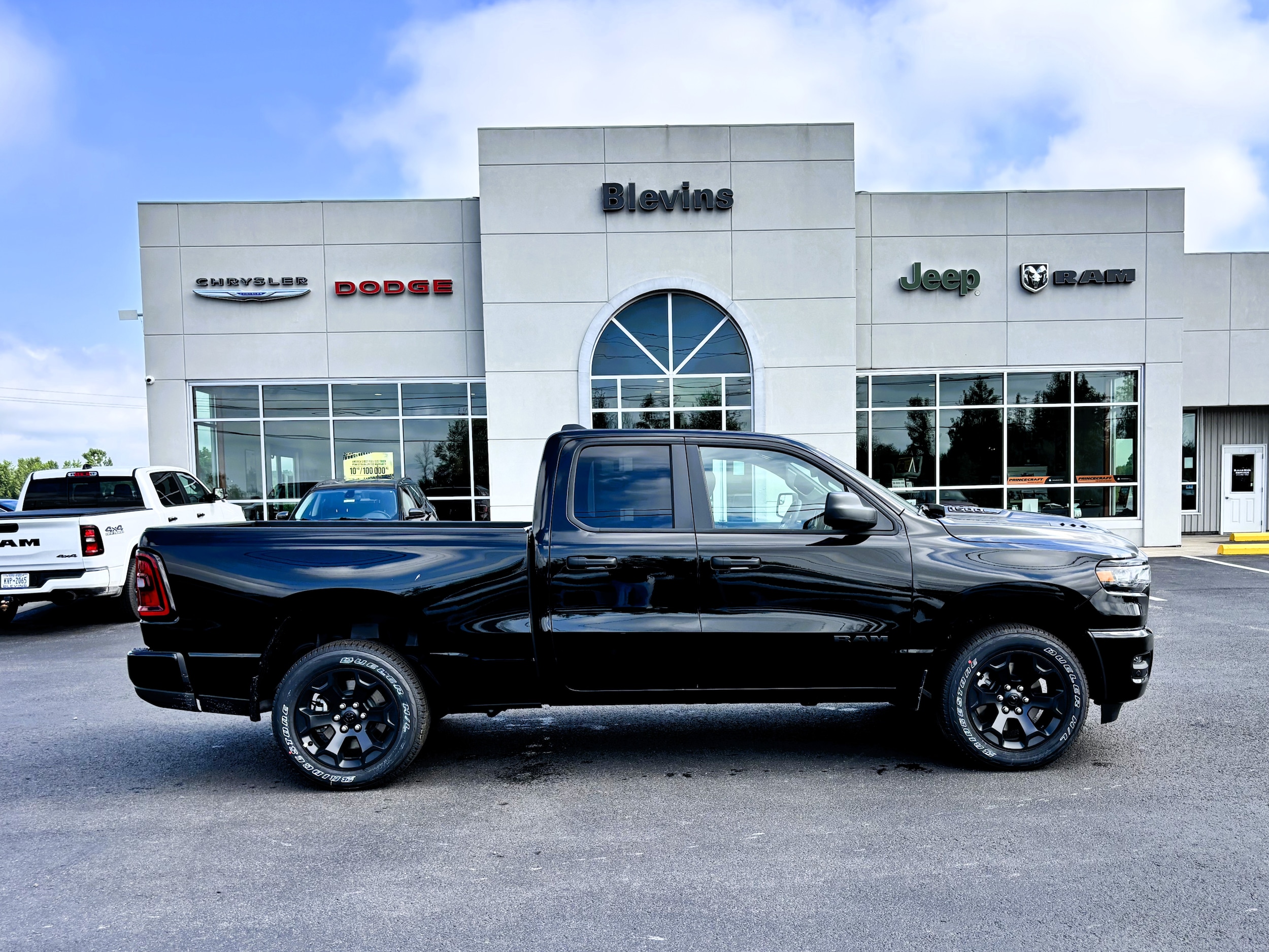 2026 RAM 1500 Pickup Express