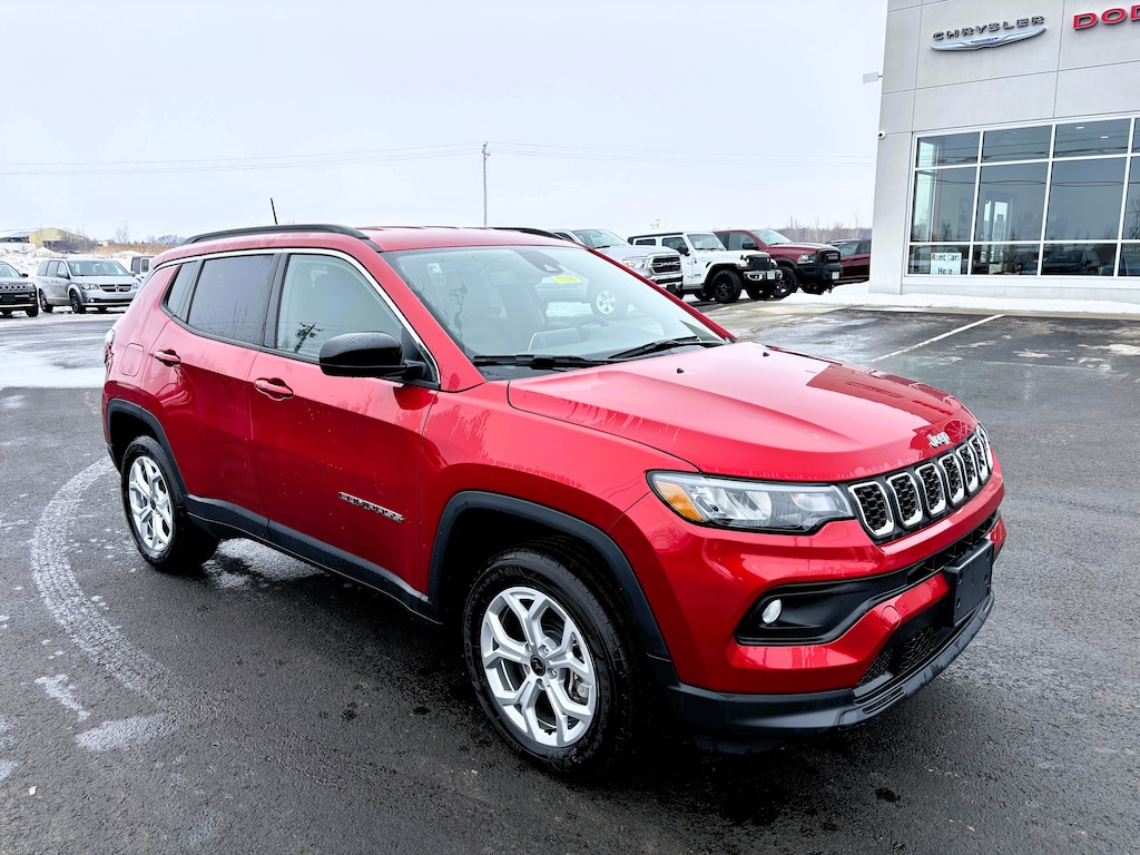Used 2025 Jeep Compass Latitude 4x4 (Rent Me!) SUV