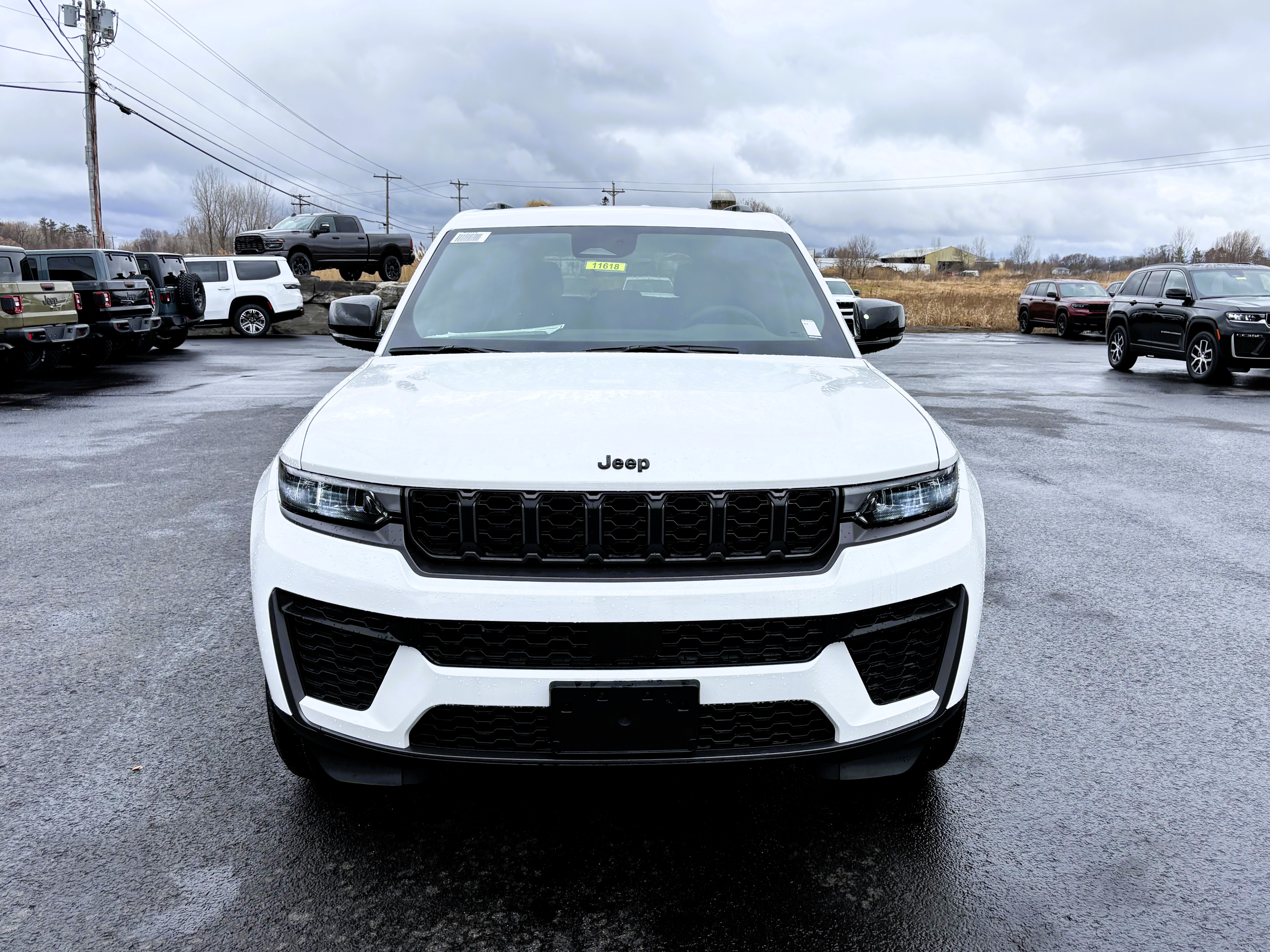 New 2026 Jeep Grand Cherokee LAREDO ALTITUDE 4X4 Sport Utility