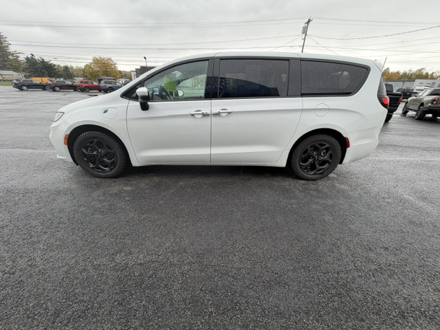 Used 2023 Chrysler Pacifica Plug-In Hybrid Touring L Passenger Van