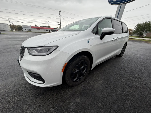 Used 2023 Chrysler Pacifica Plug-In Hybrid Touring L Passenger Van