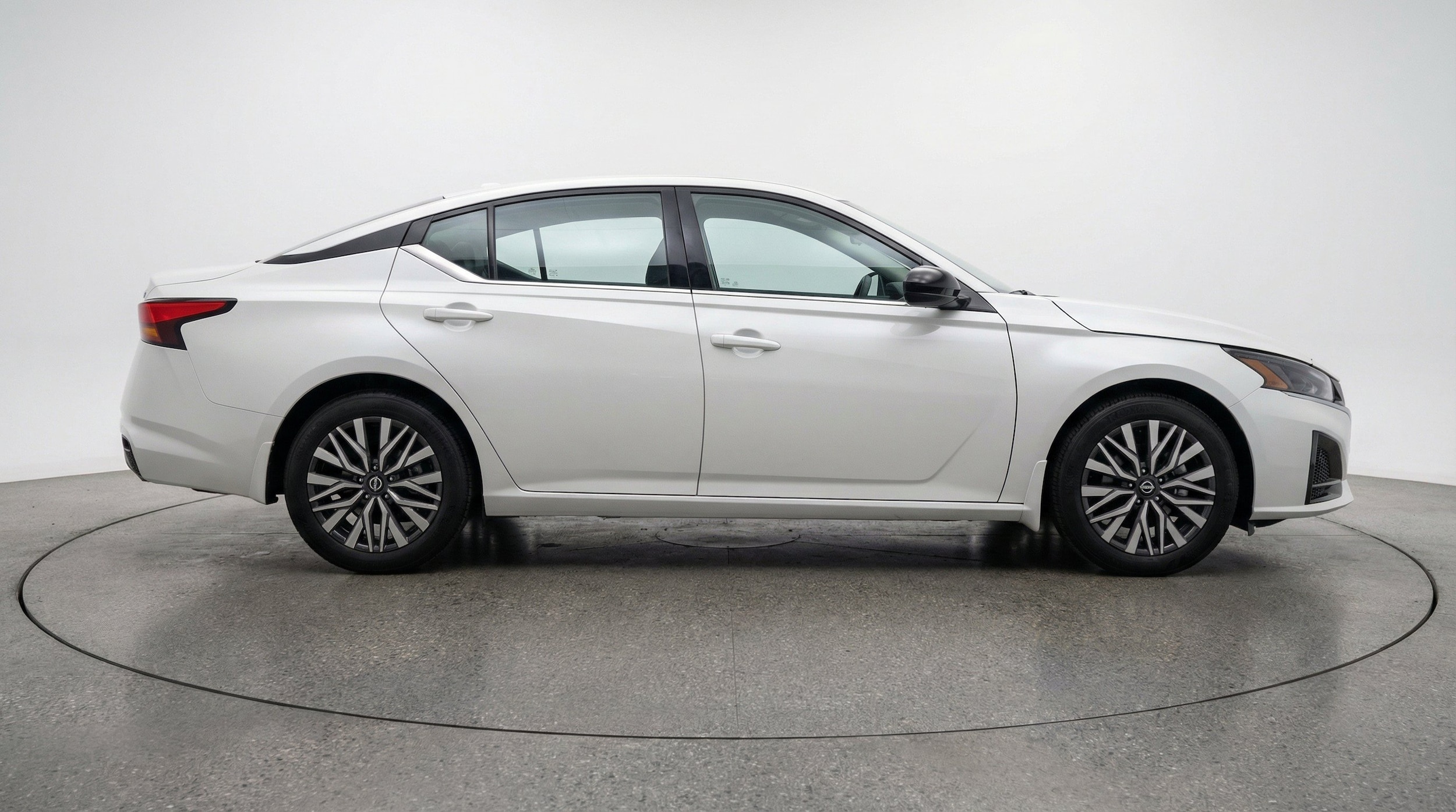 Thumbnail: 2026 Nissan Altima - 10