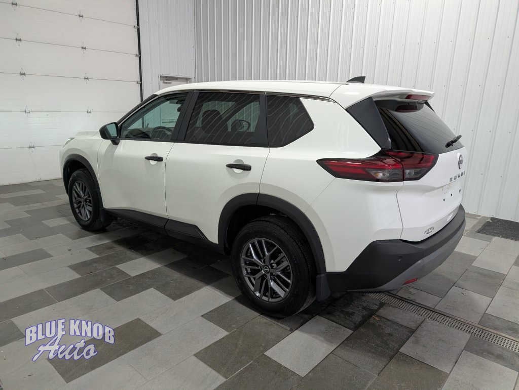 Used 2023 Nissan Rogue S SUV