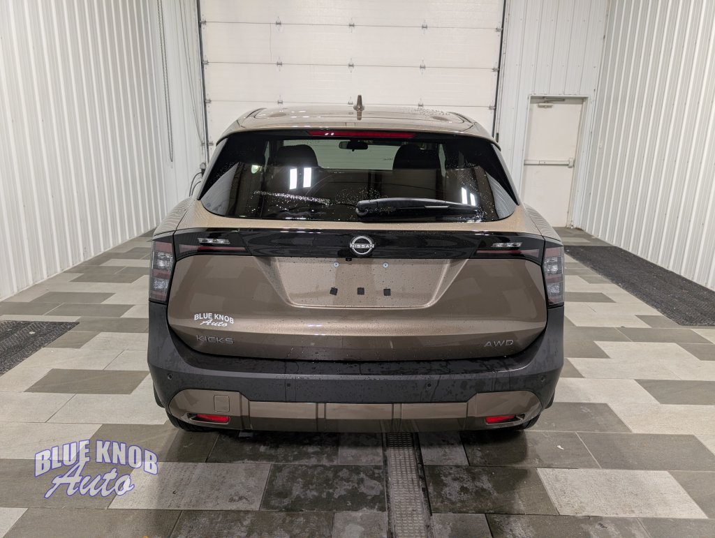 Used 2025 Nissan Kicks SV SUV