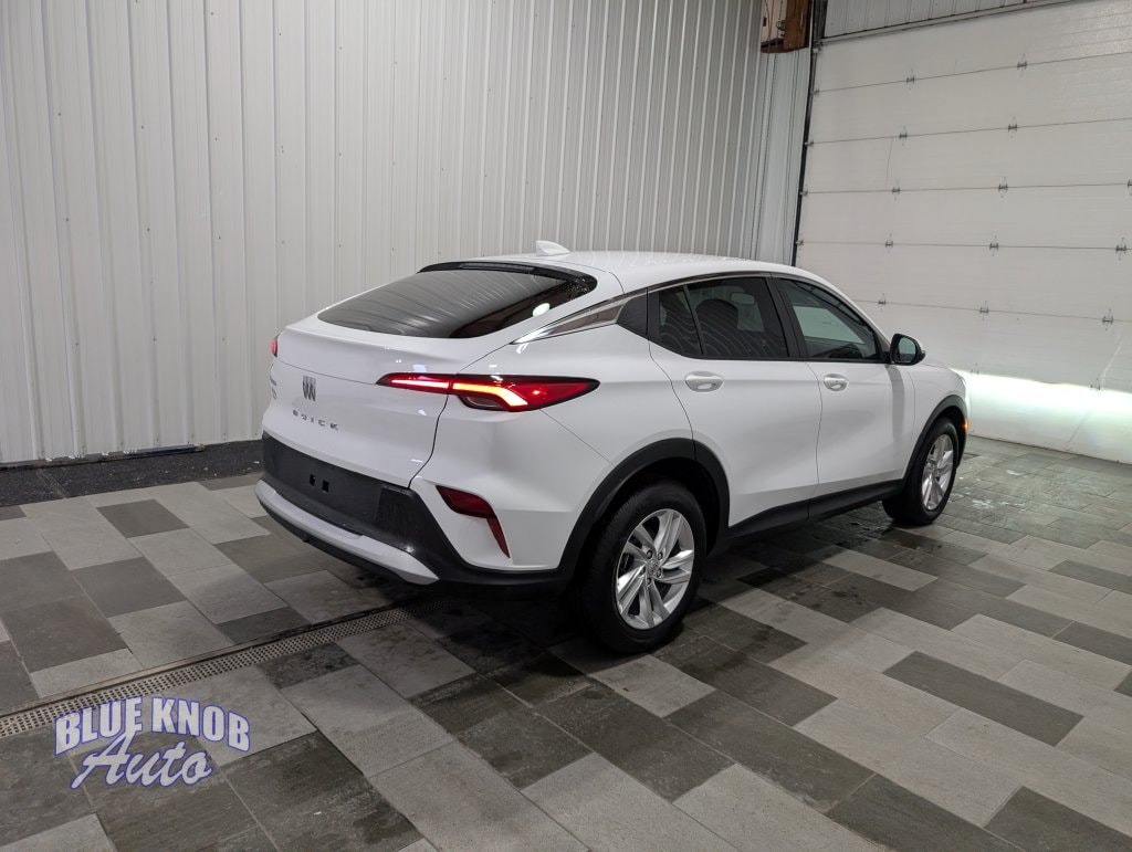 Used 2025 Buick Envista Preferred SUV