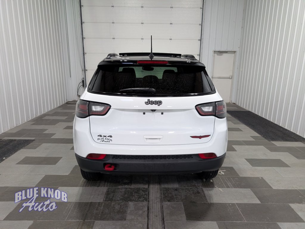 Used 2022 Jeep Compass Trailhawk SUV