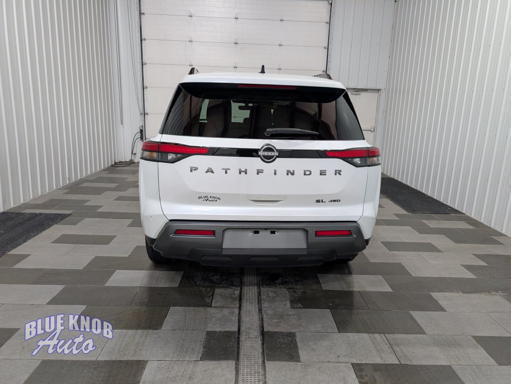 Used 2026 Nissan Pathfinder SL SUV