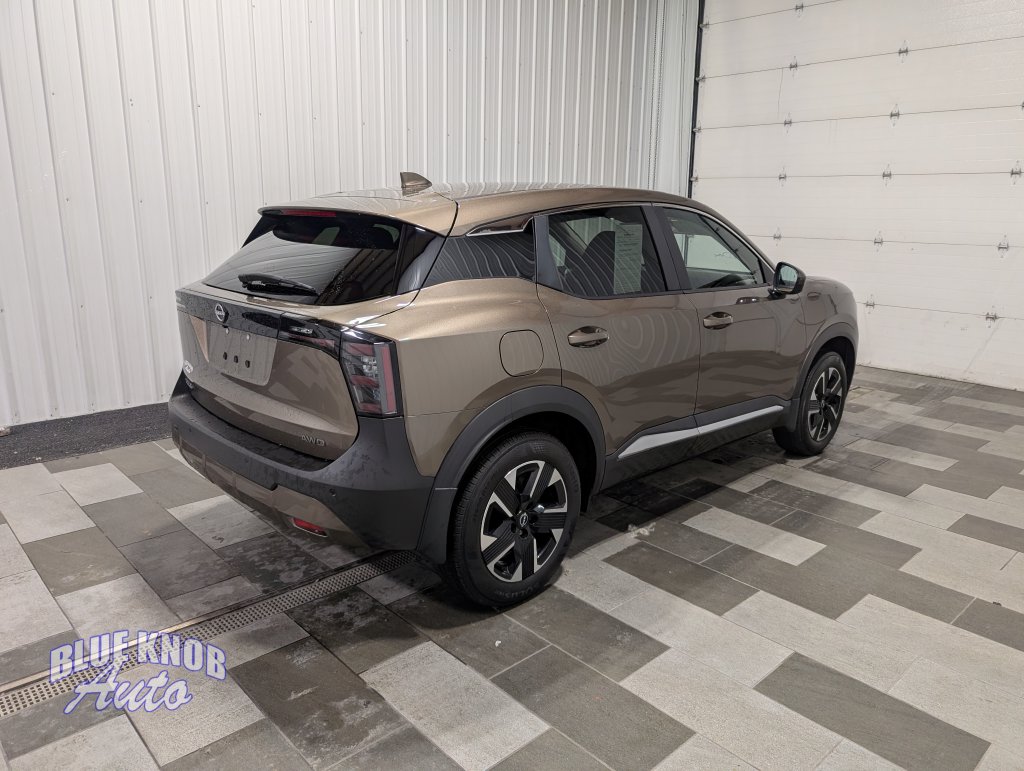 Used 2025 Nissan Kicks SV SUV