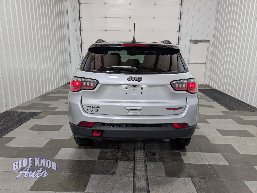 Used 2025 Jeep Compass Trailhawk SUV