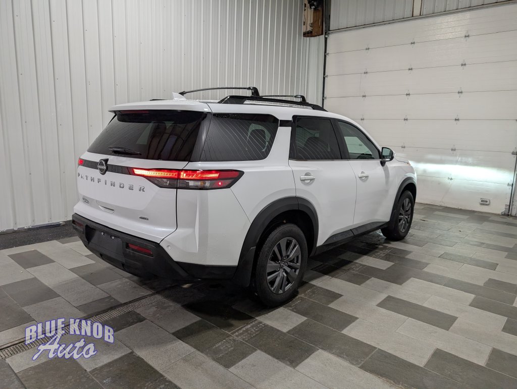Used 2025 Nissan Pathfinder SV SUV