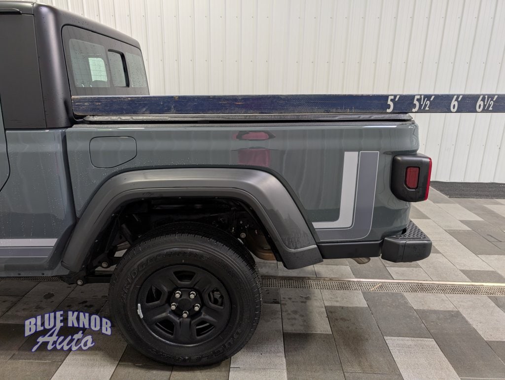 Used 2025 Jeep Gladiator Sport Truck