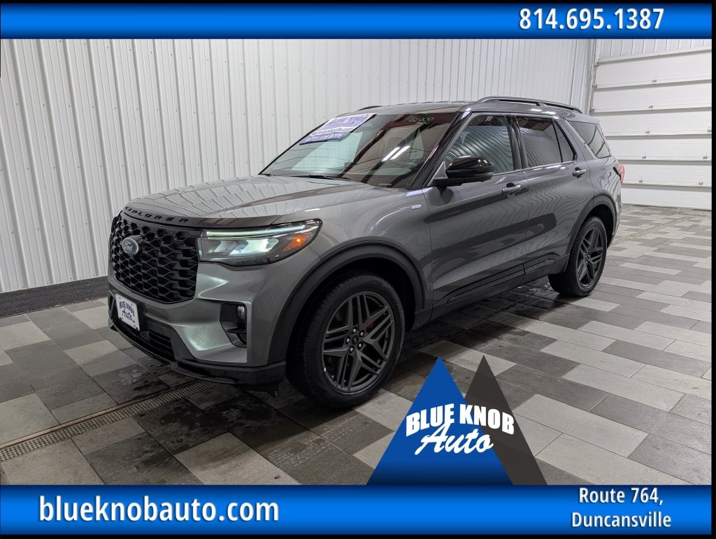 Used 2025 Ford Explorer ST-Line SUV