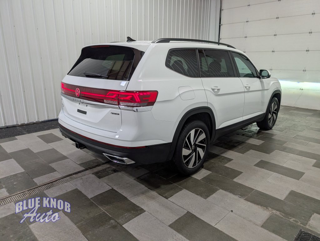 Used 2025 Volkswagen Atlas 2.0T SE w/Technology SUV