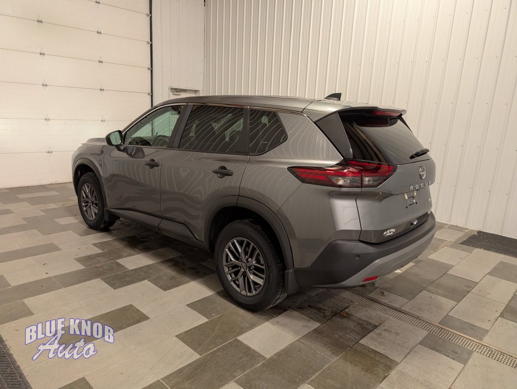 Used 2023 Nissan Rogue S SUV