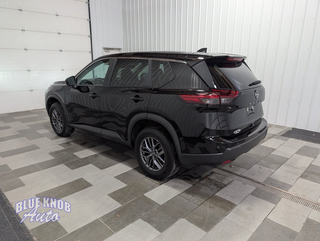 Used 2026 Nissan Rogue SV SUV