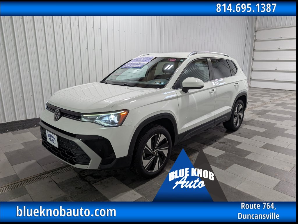 Used 2025 Volkswagen Taos 1.5T SE SUV