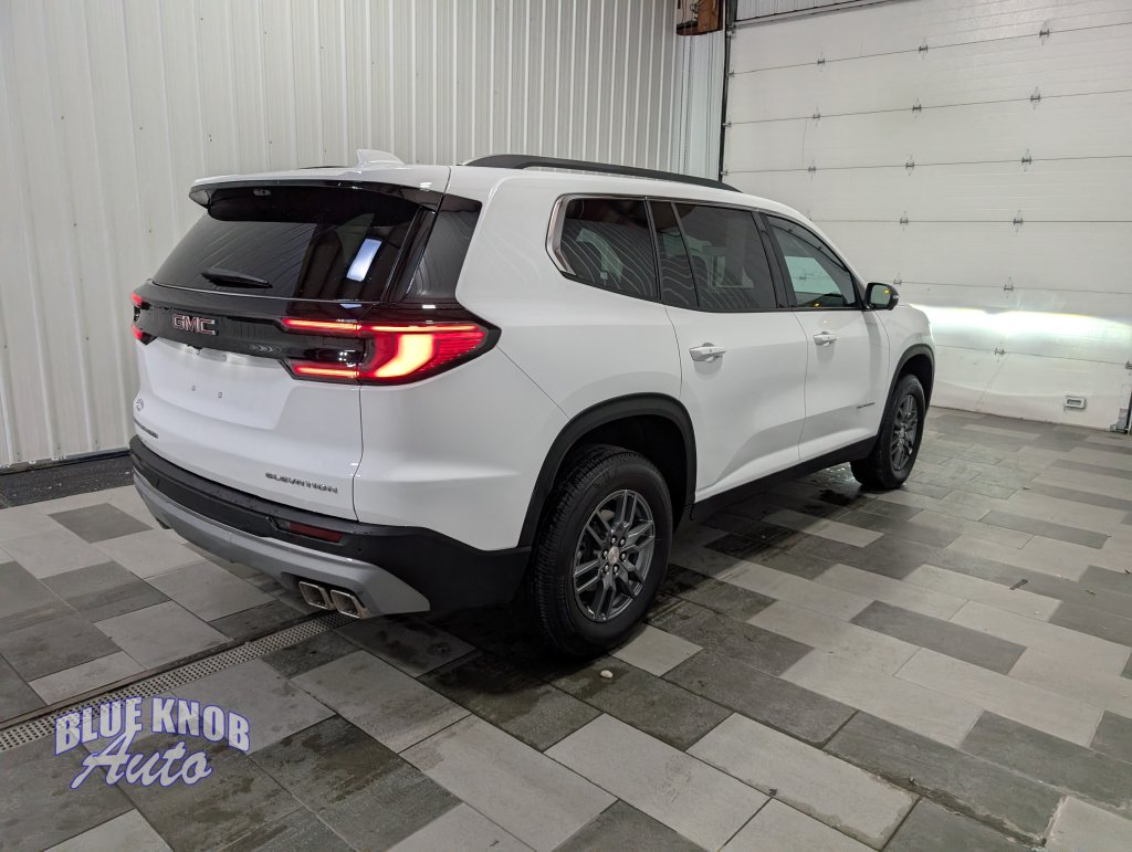 Used 2026 GMC Acadia Elevation SUV