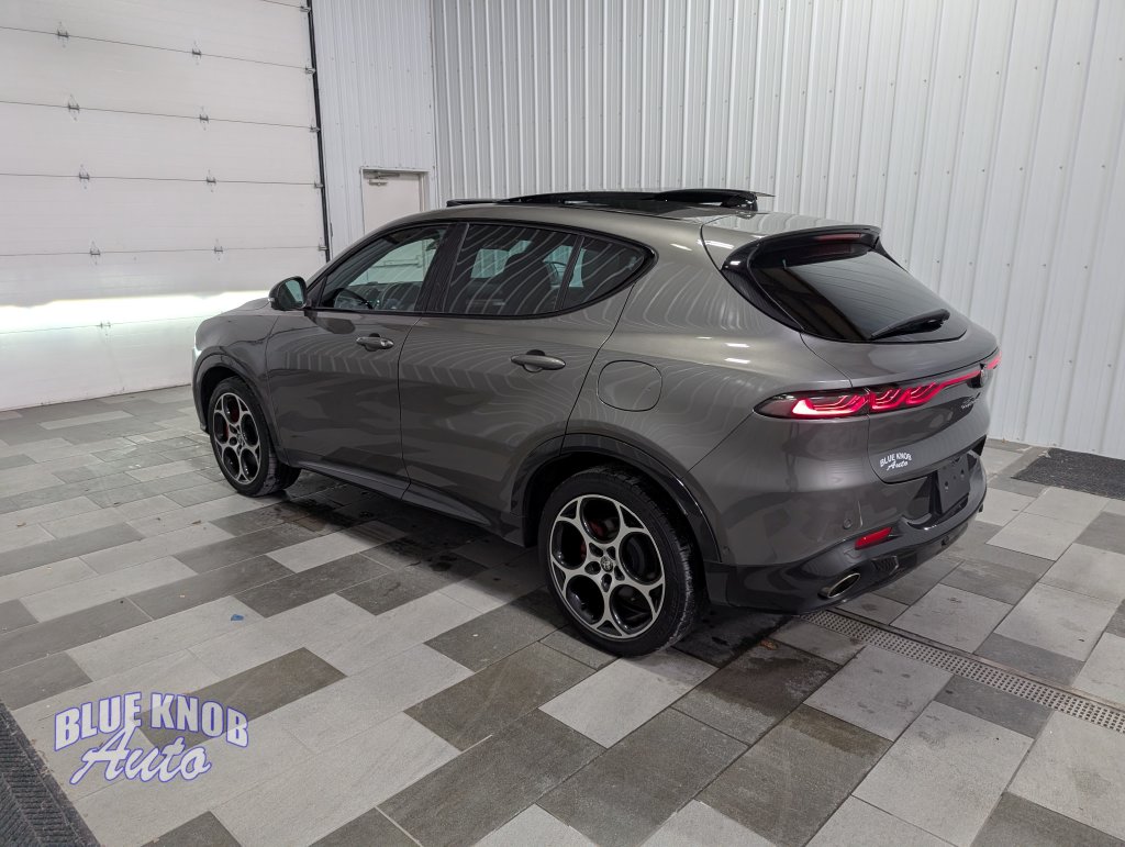 Used 2024 Alfa Romeo Tonale Veloce SUV