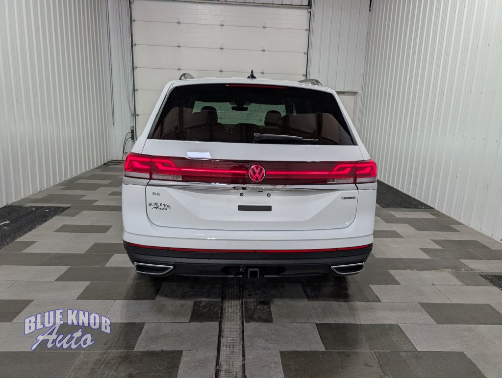 Used 2025 Volkswagen Atlas 2.0T SE w/Technology SUV