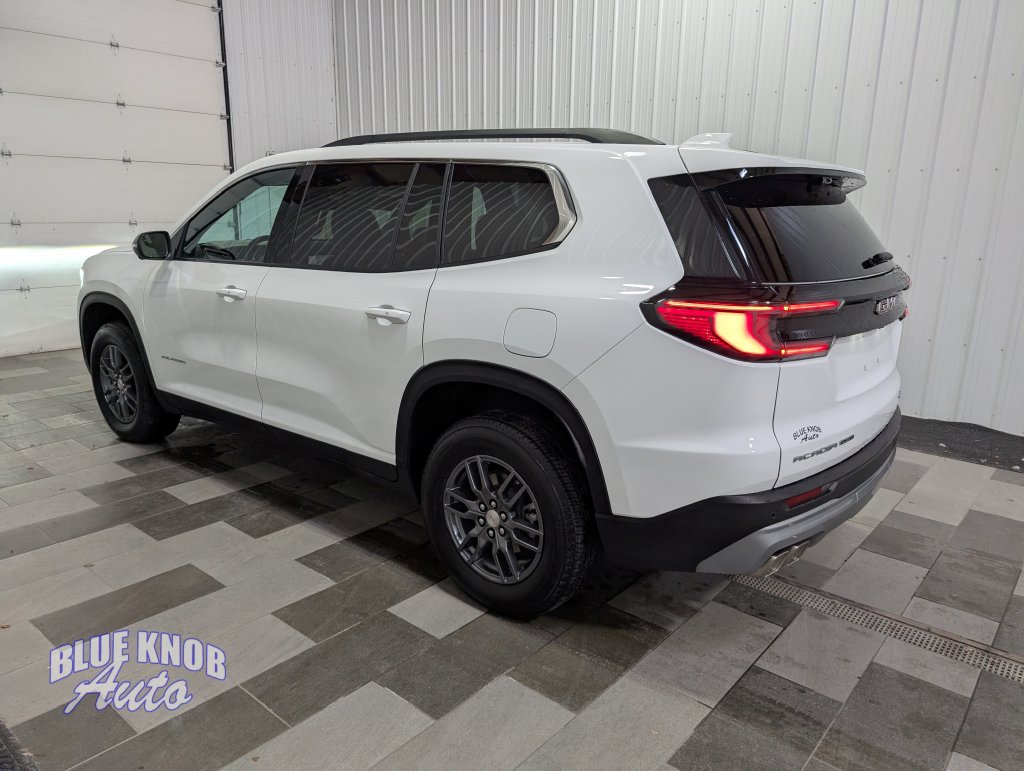 Used 2026 GMC Acadia Elevation SUV