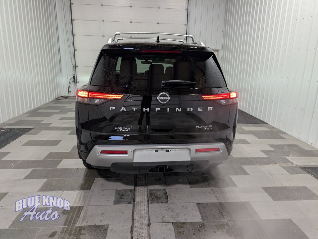 Used 2025 Nissan Pathfinder Platinum SUV
