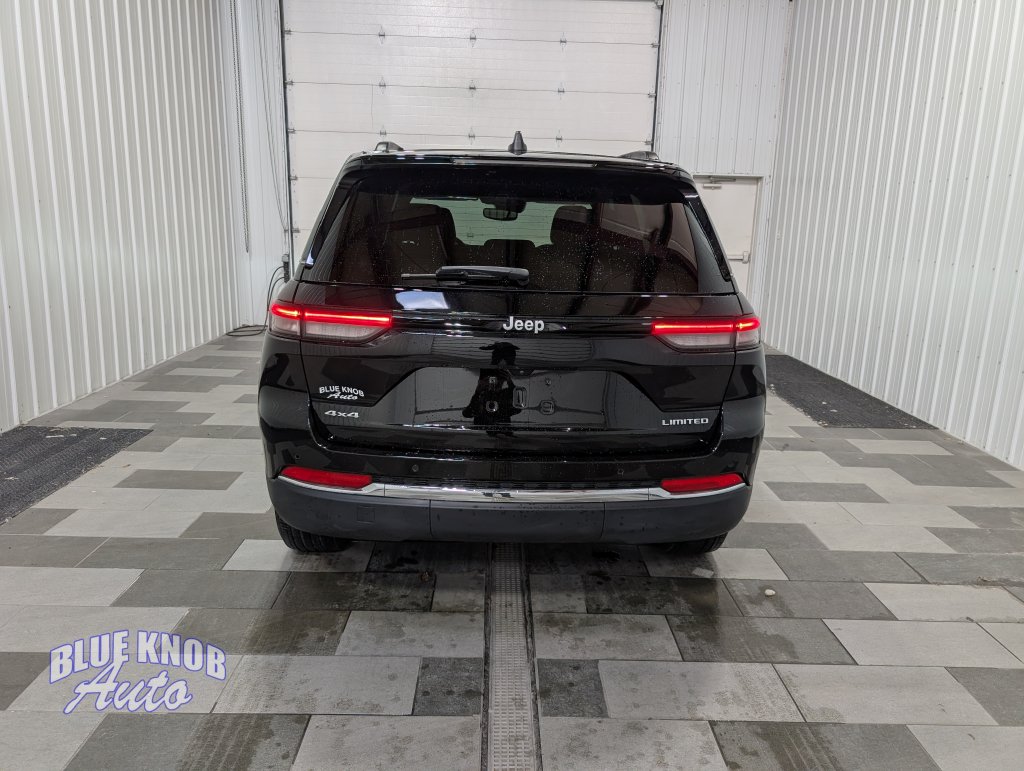 Used 2024 Jeep Grand Cherokee Limited SUV