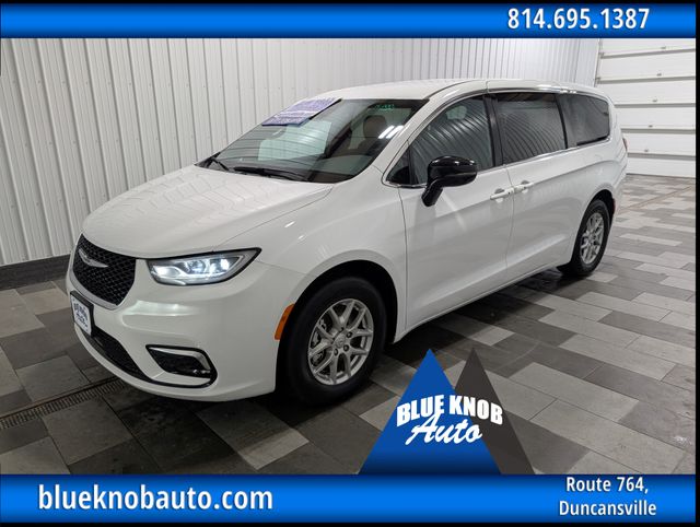 2026 Chrysler Pacifica