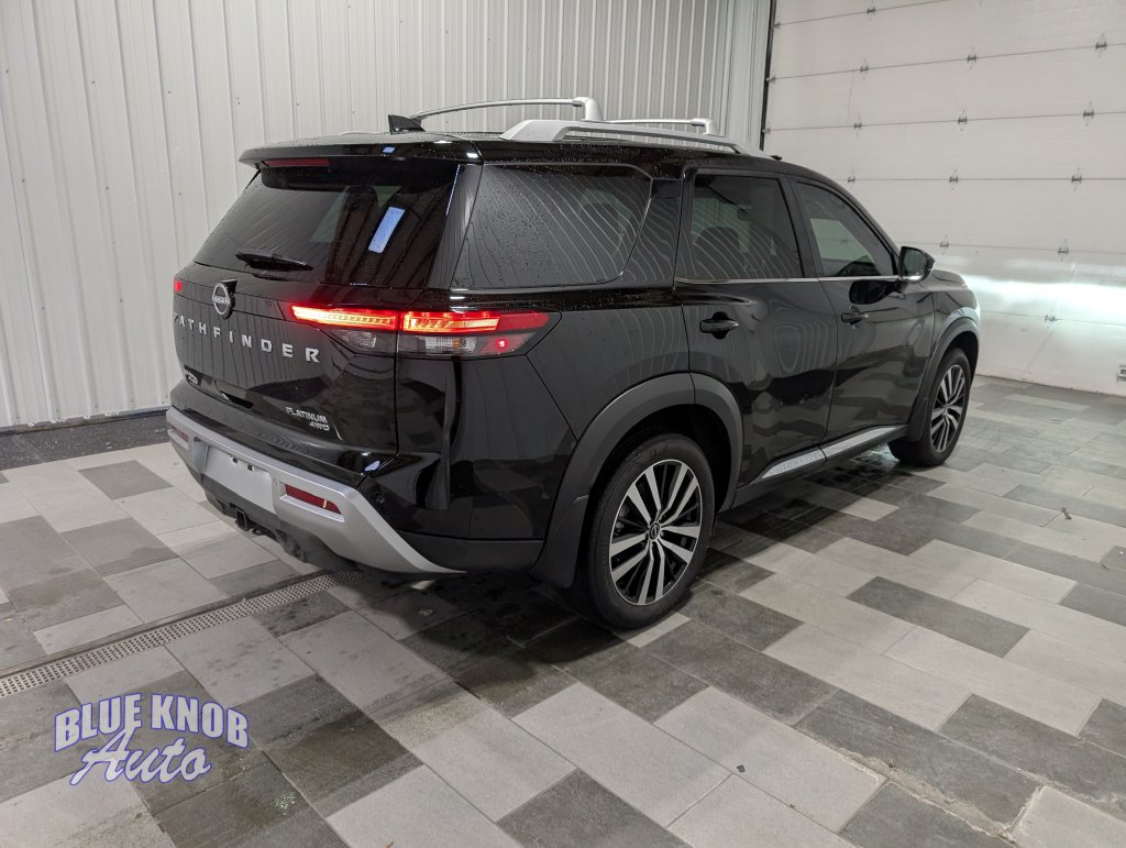 Used 2025 Nissan Pathfinder Platinum SUV