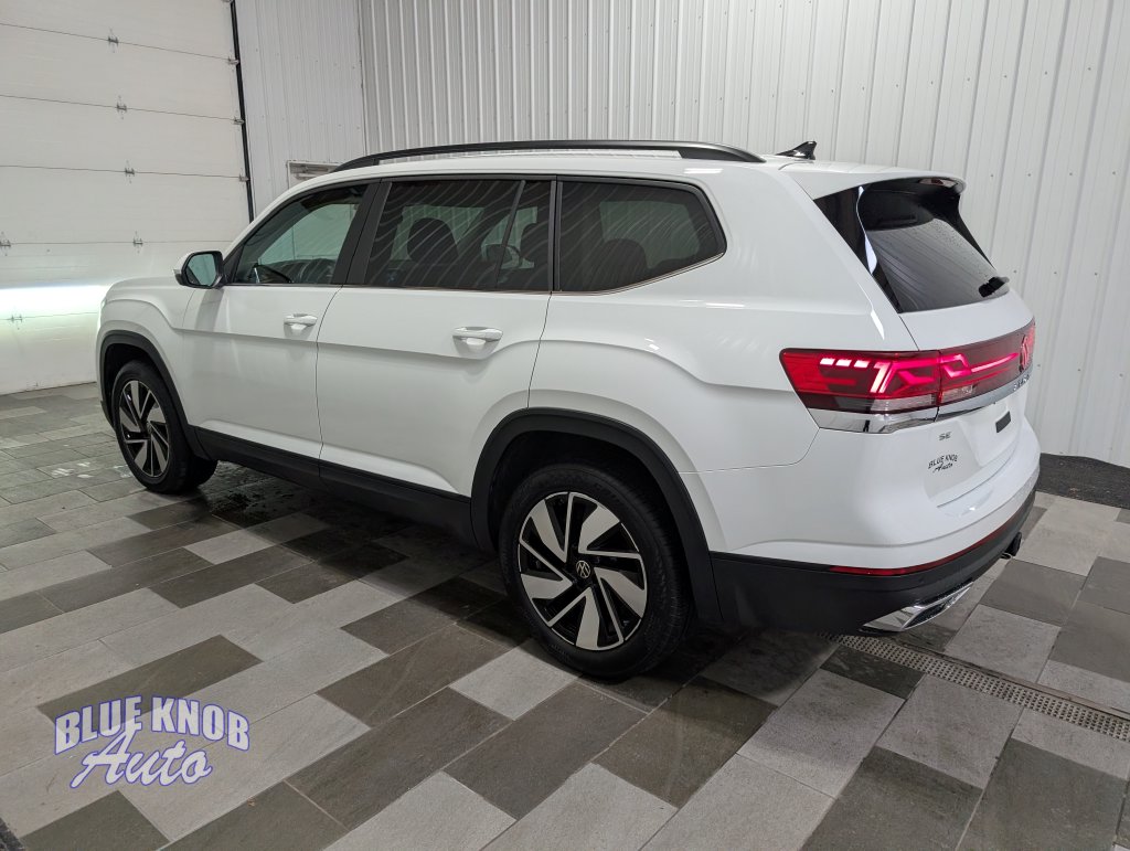 Used 2025 Volkswagen Atlas 2.0T SE w/Technology SUV