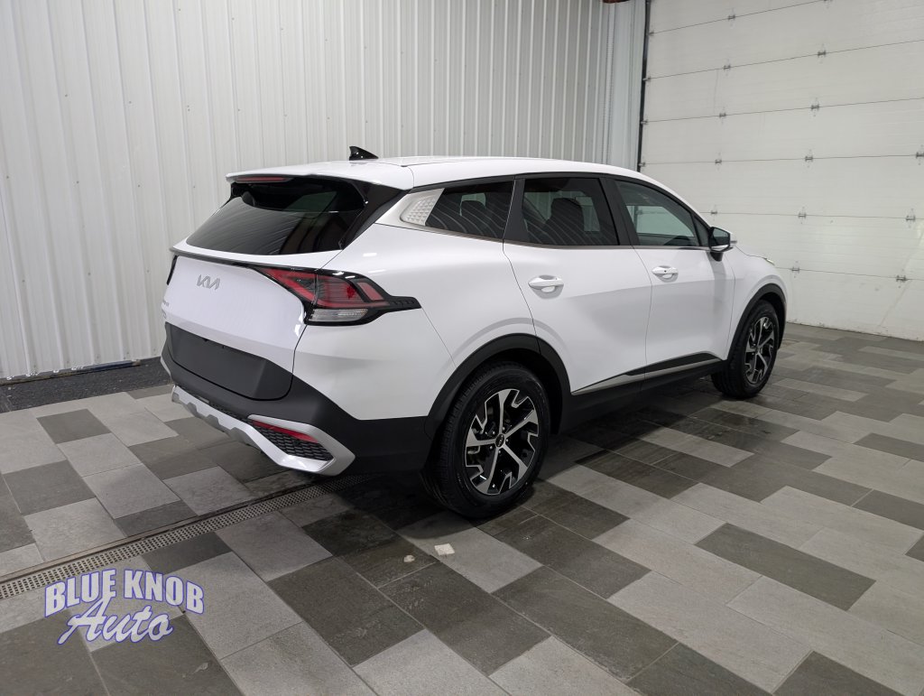 Used 2025 Kia Sportage EX SUV