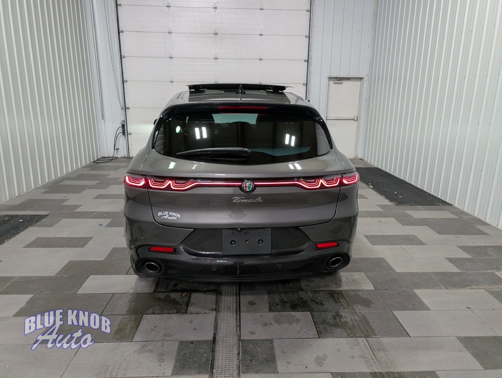 Used 2024 Alfa Romeo Tonale Veloce SUV
